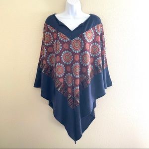 Aggie Navy Blue Floral Sweater Poncho Size S